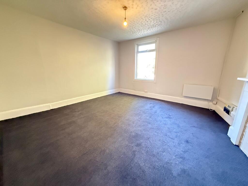 Apartment in Coventry - View 4