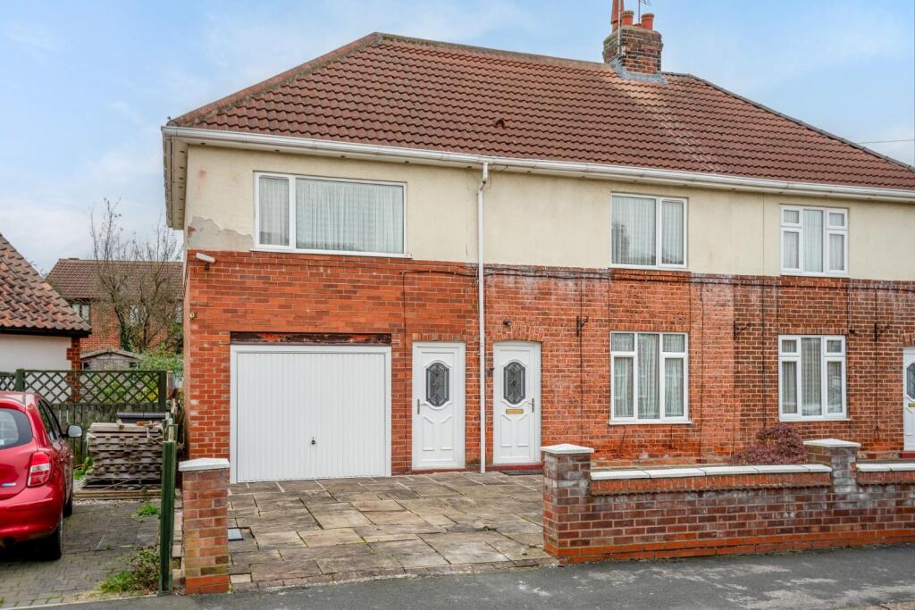 3-bed semi-detached on Bridge Road, Bishopthorpe, York, £400,000