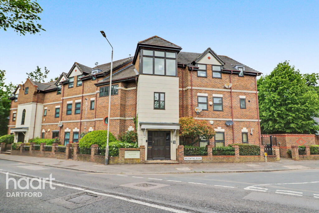 Apartment in Dartford, Kent - View 3