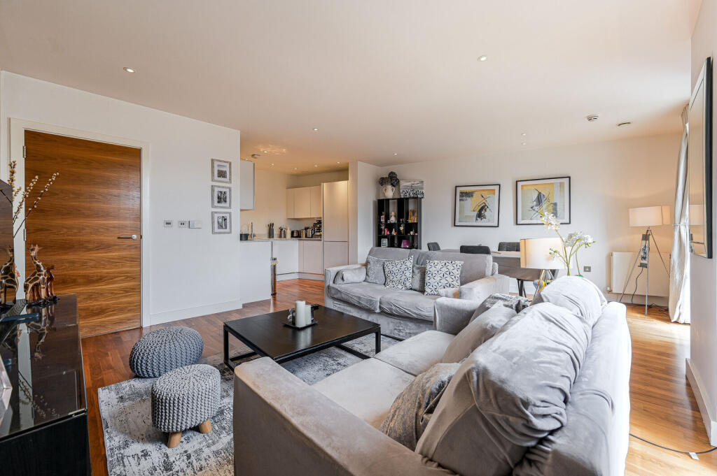 Main image of property: John Donne Way, Greenwich, London, SE10