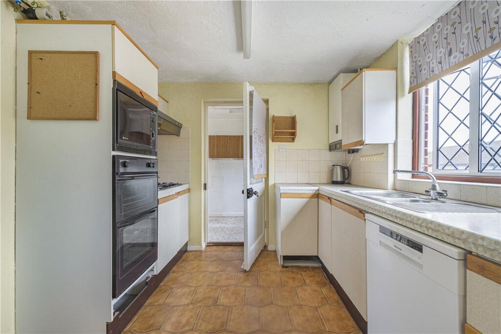Tintagel Road, Orpington, Kent, BR5 photo 3