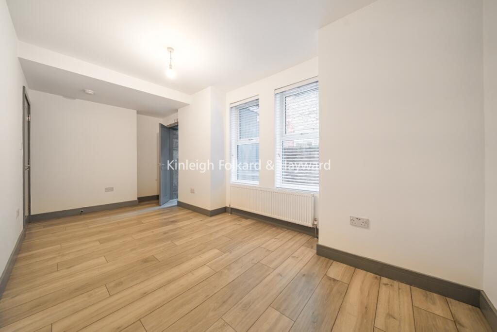 Apartment in London - View 4