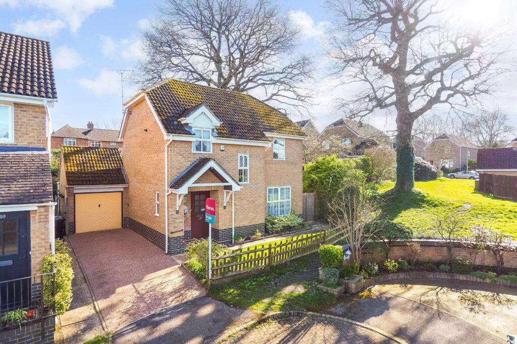 Main image of property: Arun Close, Petersfield, Hampshire