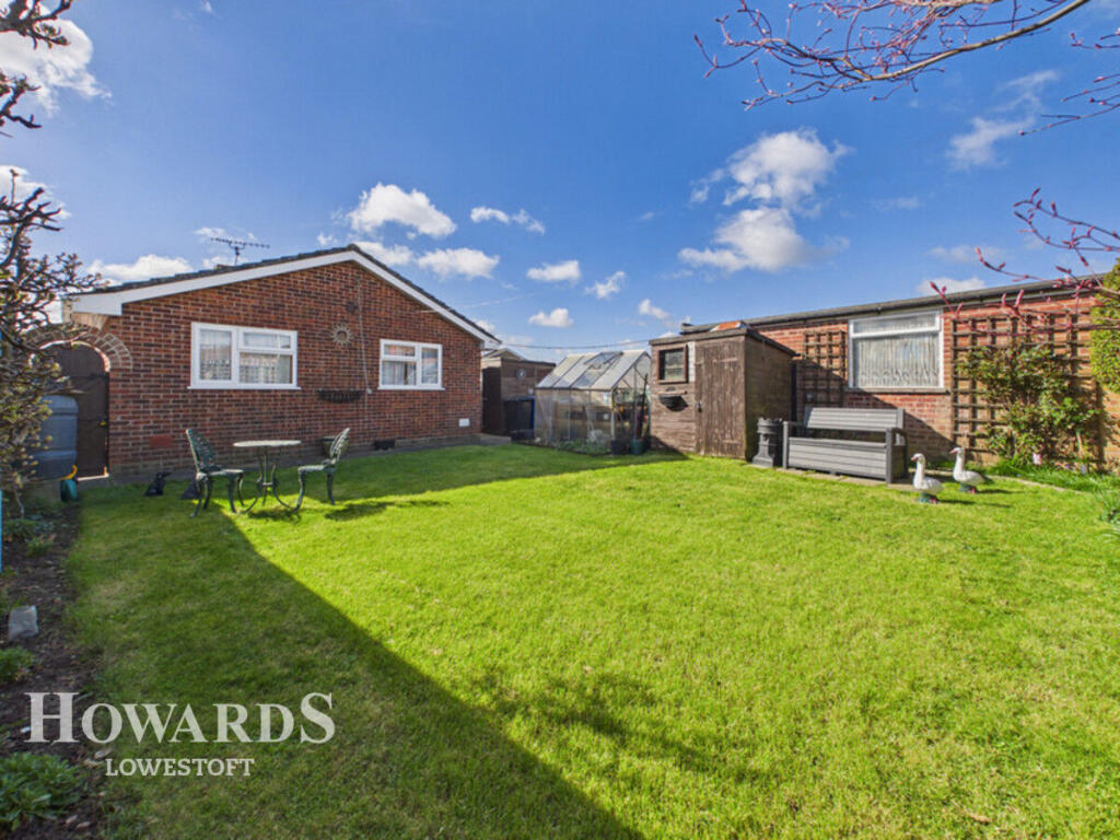 Brendon Close, Lowestoft - View 5