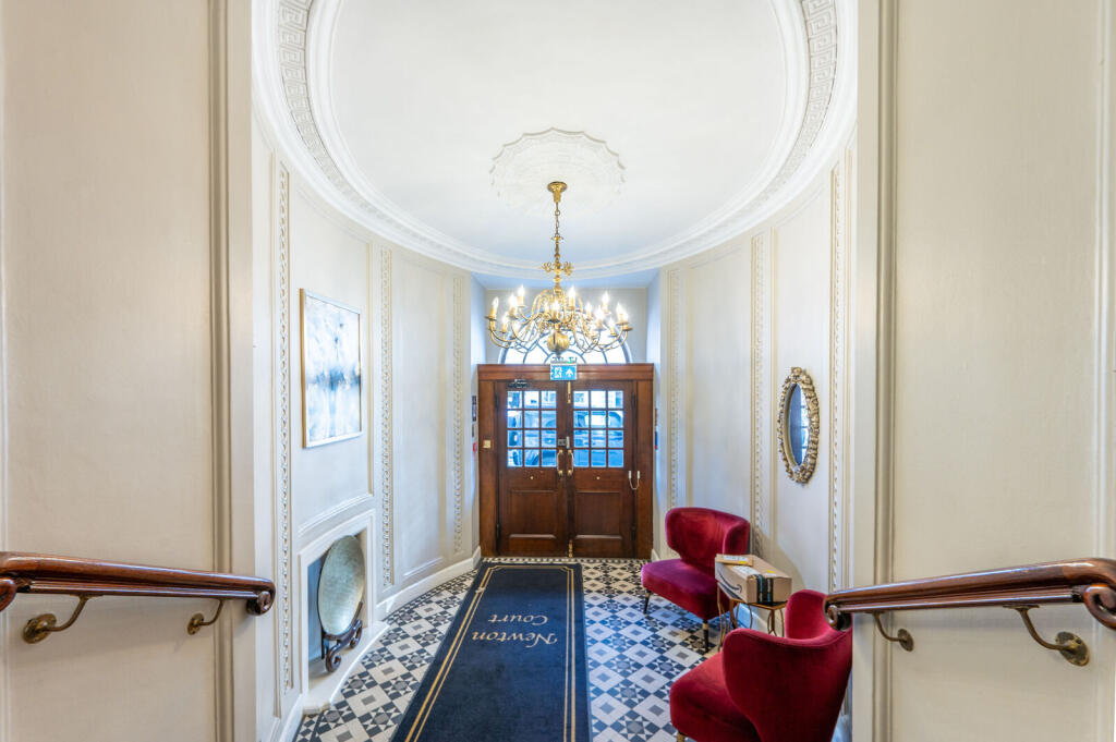 Apartment in London - View 4