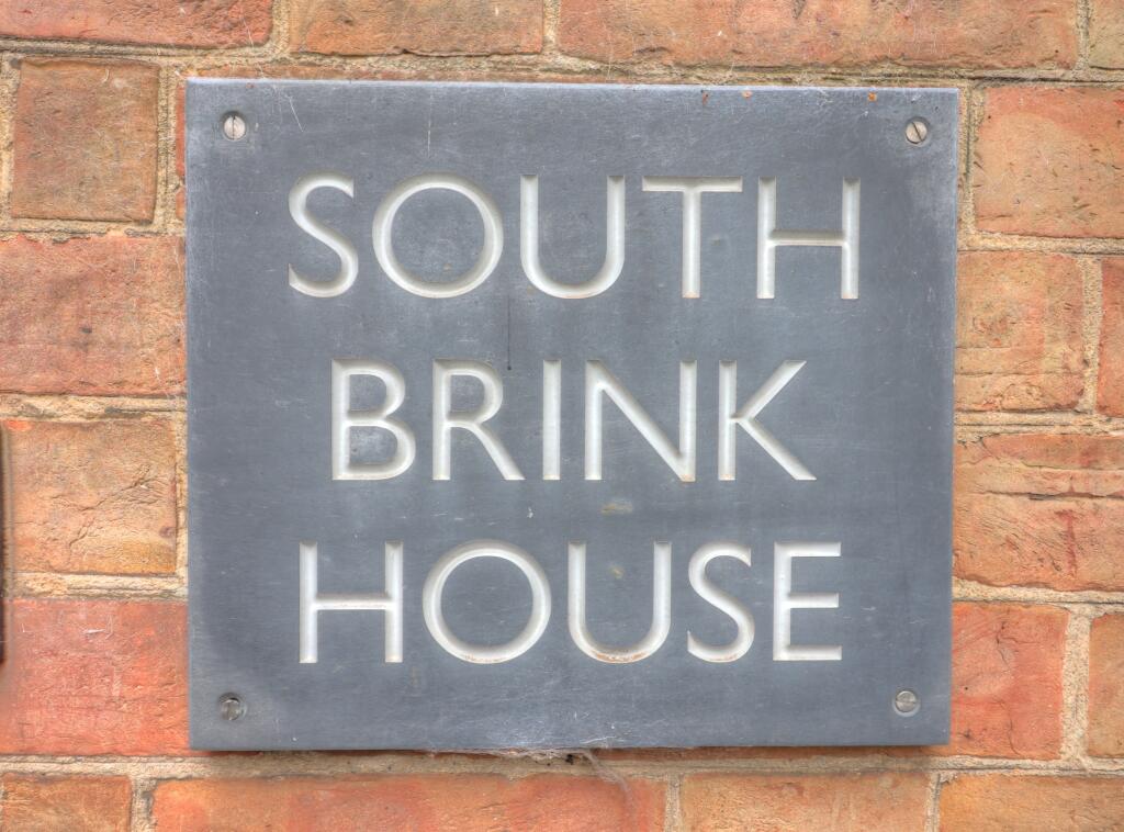 South Brink, Wisbech, PE13 photo 2