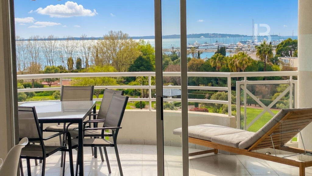 Main image of property: Provence-Alps-Cote d`Azur, Alpes-Maritimes, Antibes