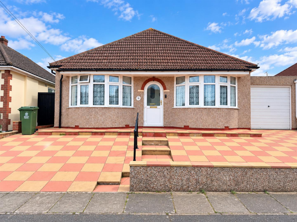 2-bed detached on Keswick Road, Bexleyheath, £535,000
