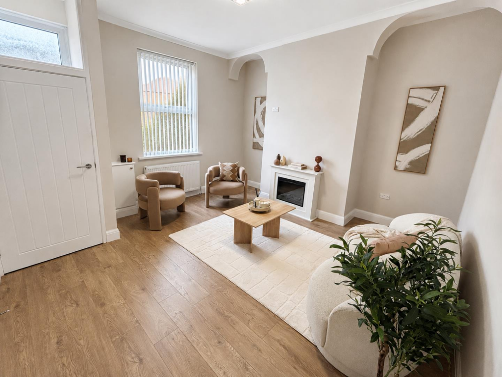 House in Bury, Outwood Gate - View 2