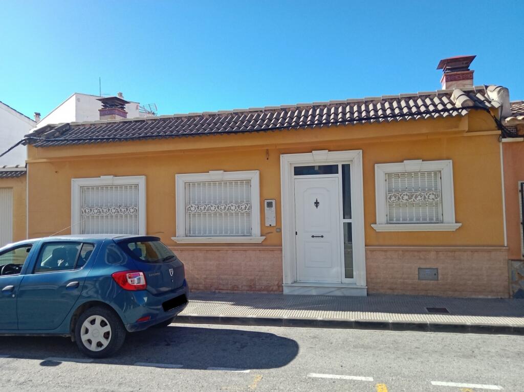 Main image of property: Los Montesinos