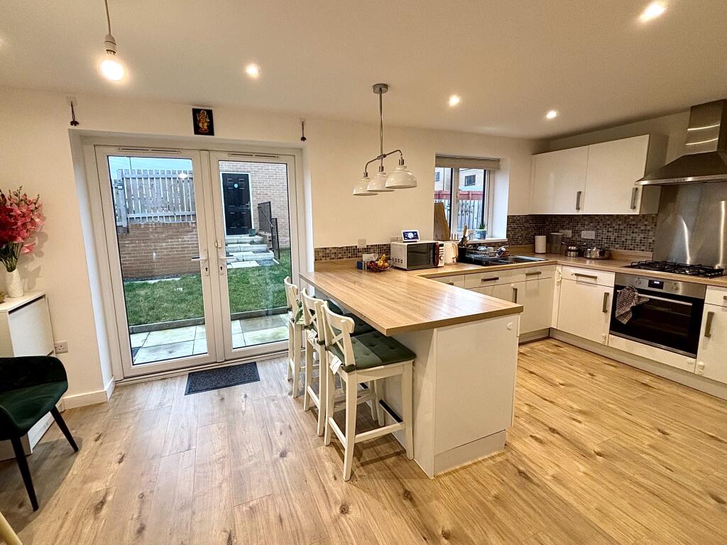 House in North Tyneside, East Benton Rise, Holystone - View 4