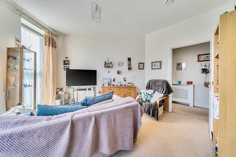 Main image of property: Knot Tiers Drive, Northampton, Northamptonshire, NN5