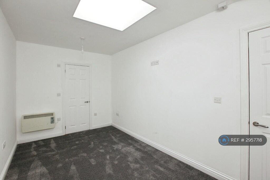 Apartment in Torquay - View 5