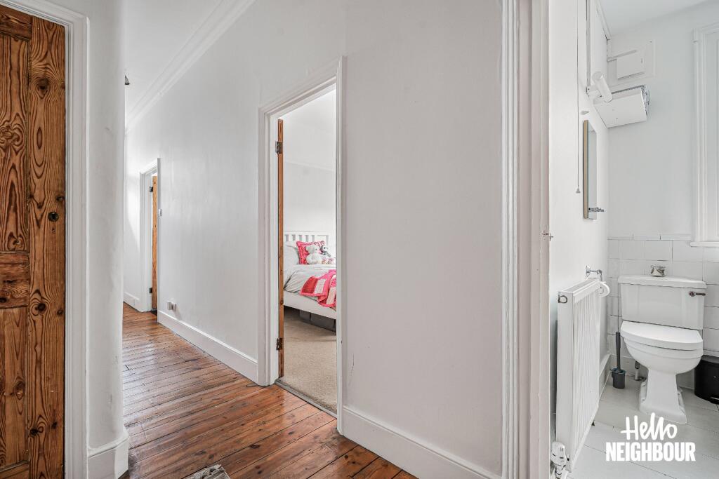 Apartment in London - More