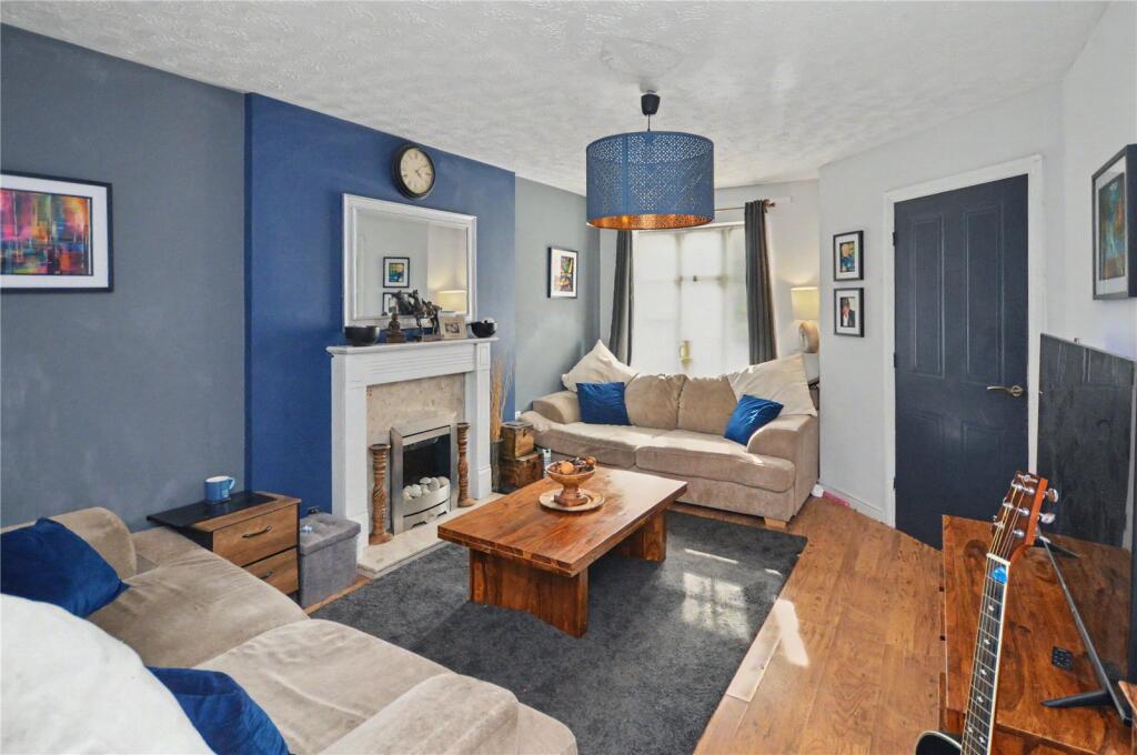 House in Leeds - View 2