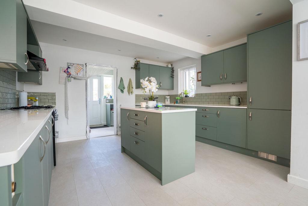 House in Ipswich - View 4