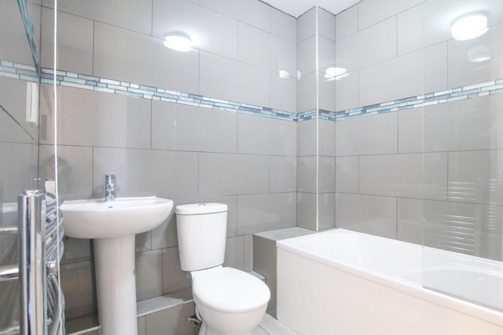 3 bedroom apartment for rent