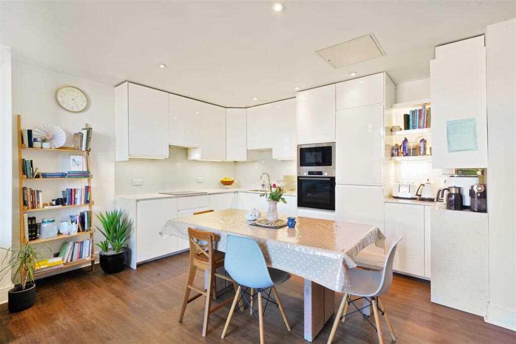Apartment in London, Dudden Hill, Dollis Hill - View 4