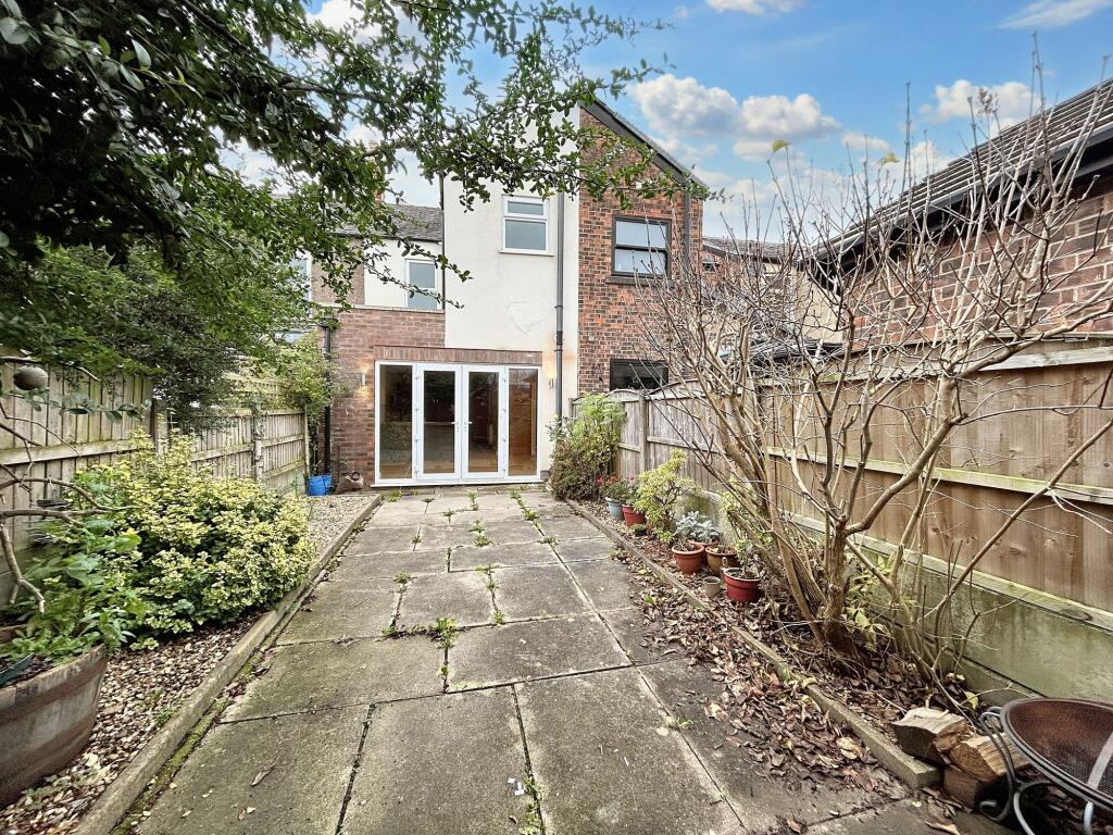 Vicars Hall Lane, Worsley, M28 photo 4