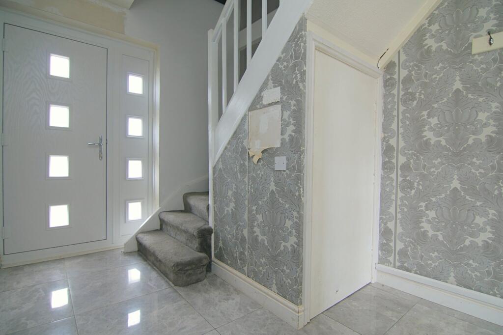 House in Bradford, Fagley, Undercliffe - View 4