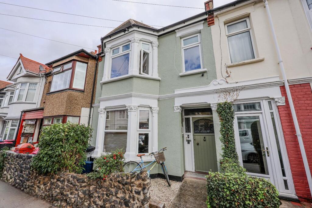 Main image of property: Tintern Avenue, Westcliff-On-Sea