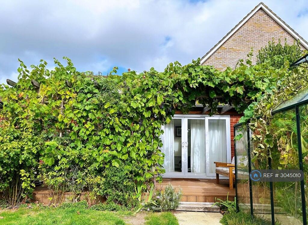 Main image of property: Melrose Road, Southampton, SO15