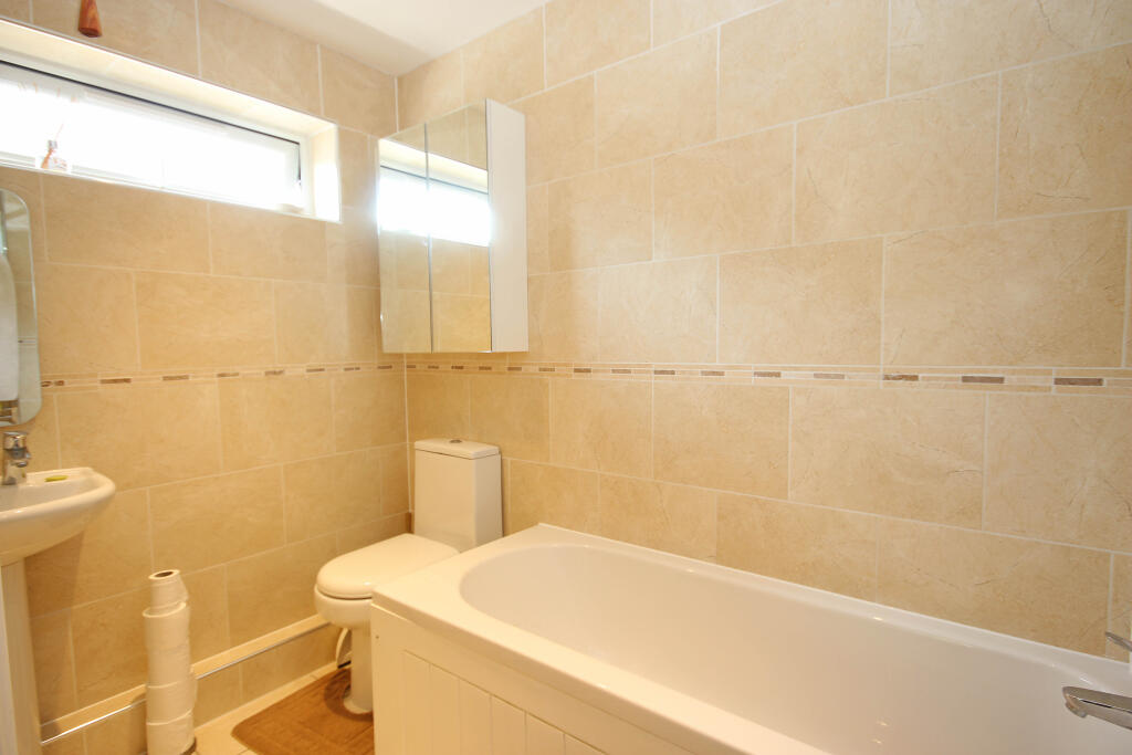 Additional image 9 of Greenway, Harpenden, Hertfordshire, AL5