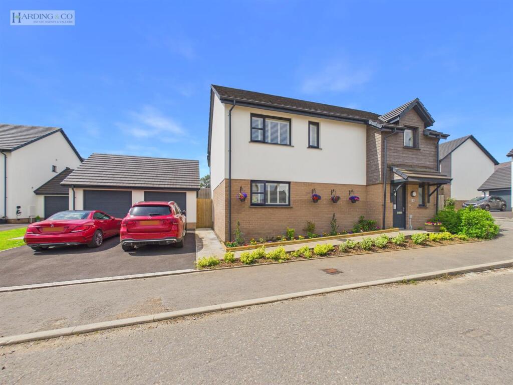 Main image of property: Lower Abbots, Buckland Brewer