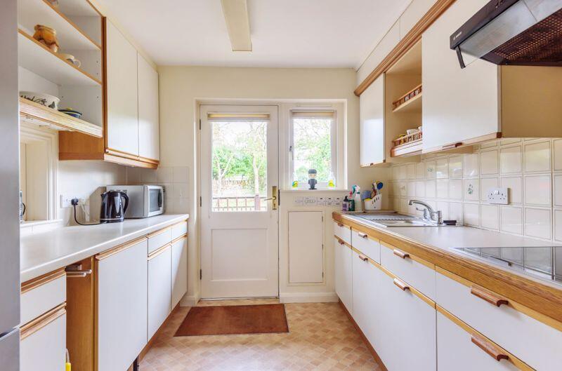 Penstones Court , Marlborough Lane, Faringdon - View 5