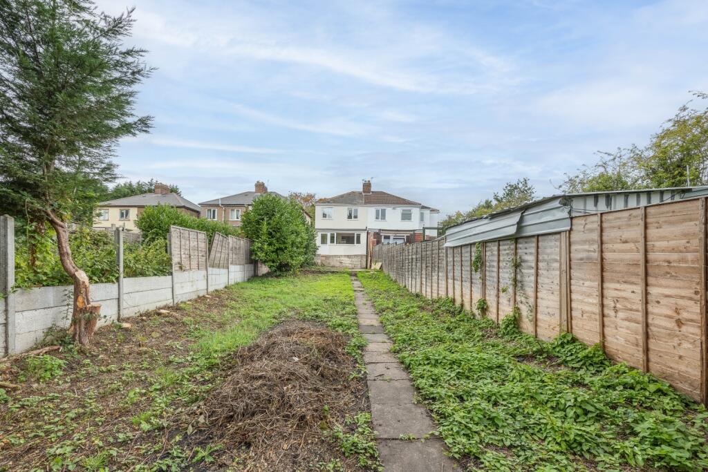 House in Walsall, Ashmore Lake - View 4