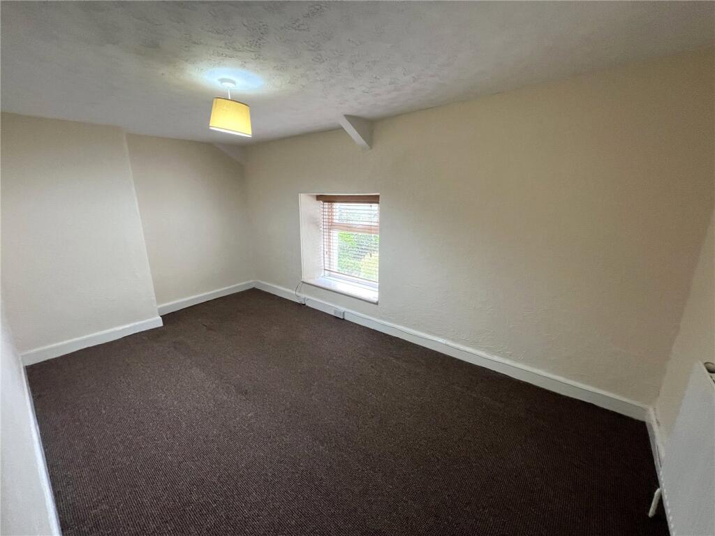 House in Exeter - View 5