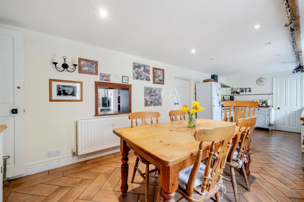 Additional image 37 of 56 Queen Street, Tintinhull, Yeovil