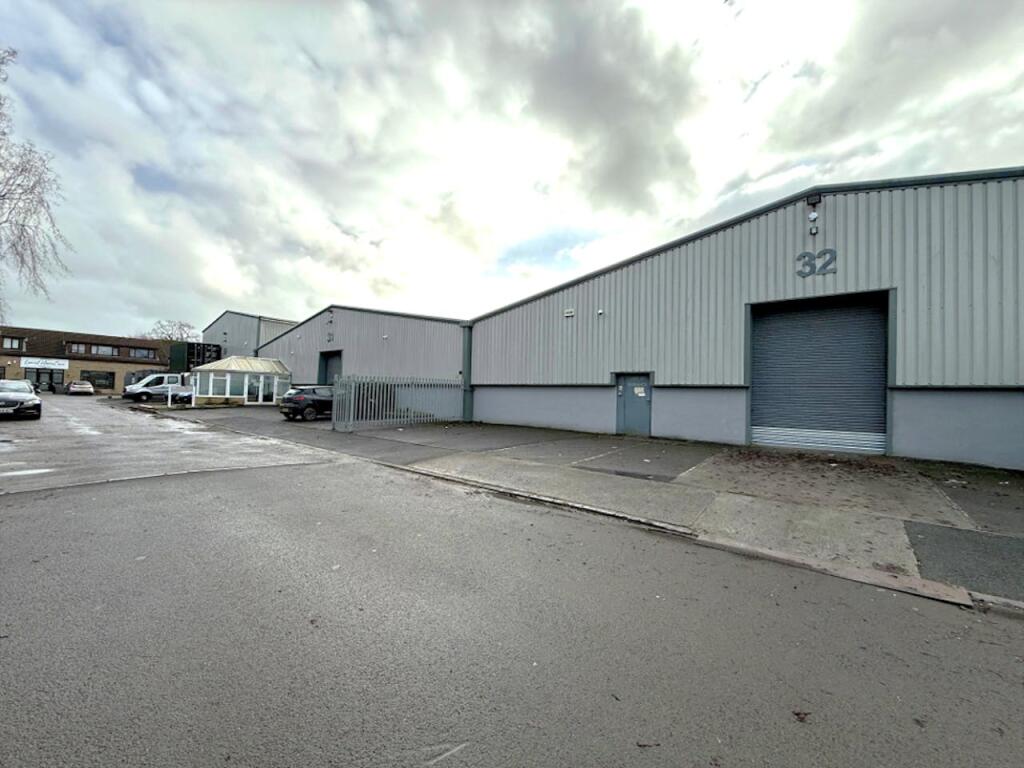 Main image of property: Units 11, 31 & 32, Oakland Drive, Martock Business Park, Martock, TA12 6HB