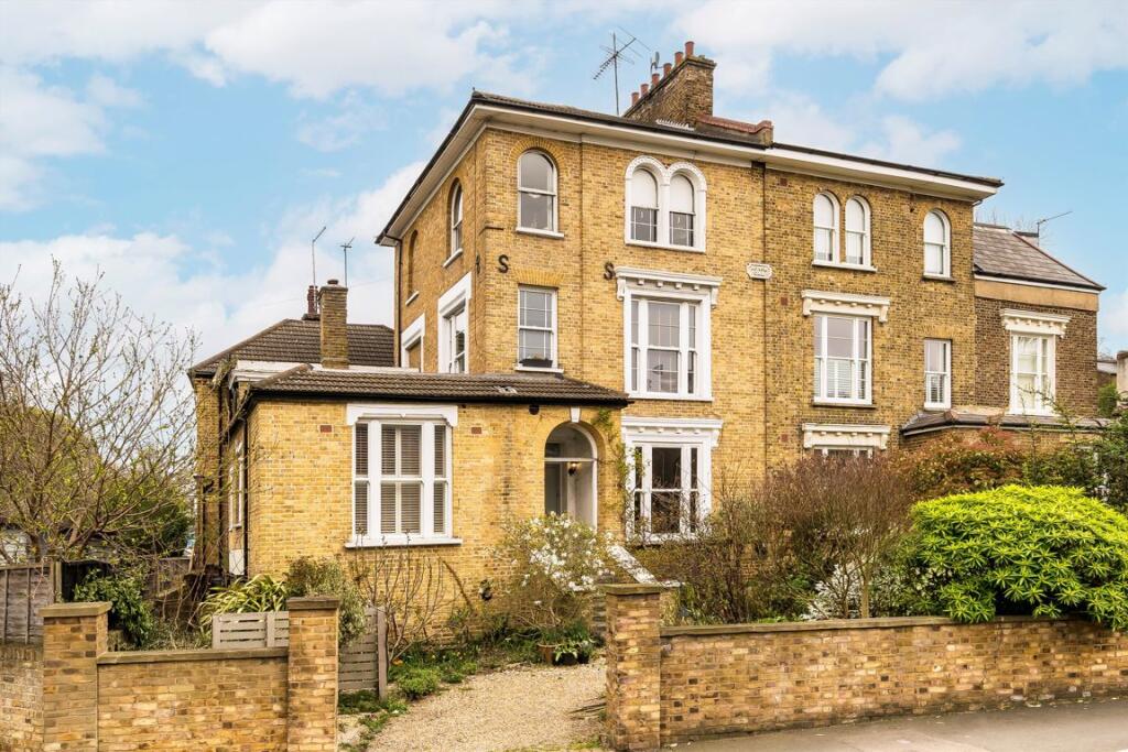 Main image of property: Forest Hill Road, Forest Hill