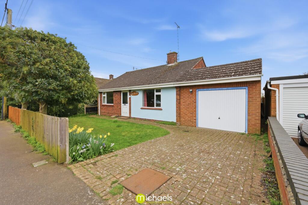 2-bed detached on Stanley Road, Wivenhoe, Colchester, CO7, £425,000
