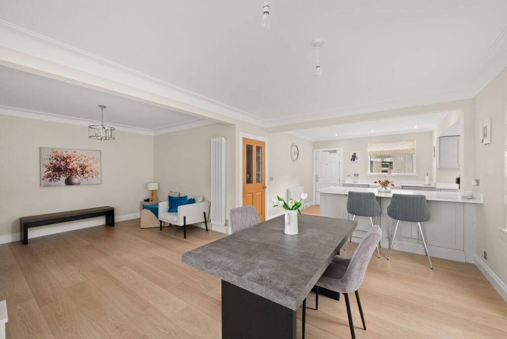 House in Dundee - View 5