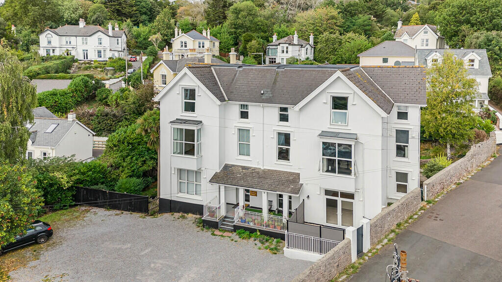 Main image of property: Paradise Road, Teignmouth, TQ14 8NR