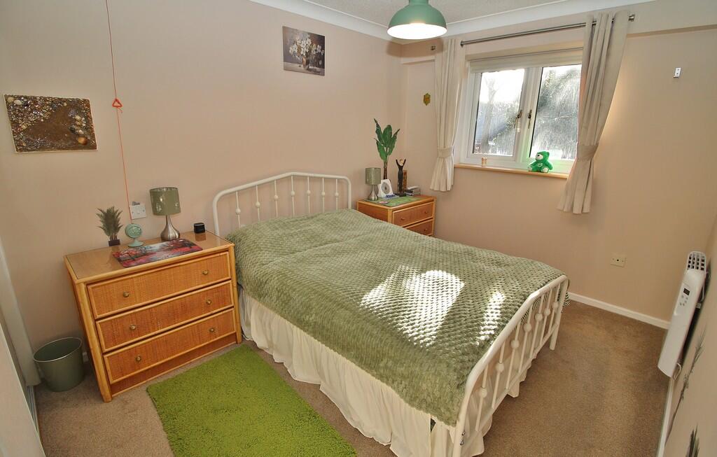 Bellair House, East Street, Havant photo 4