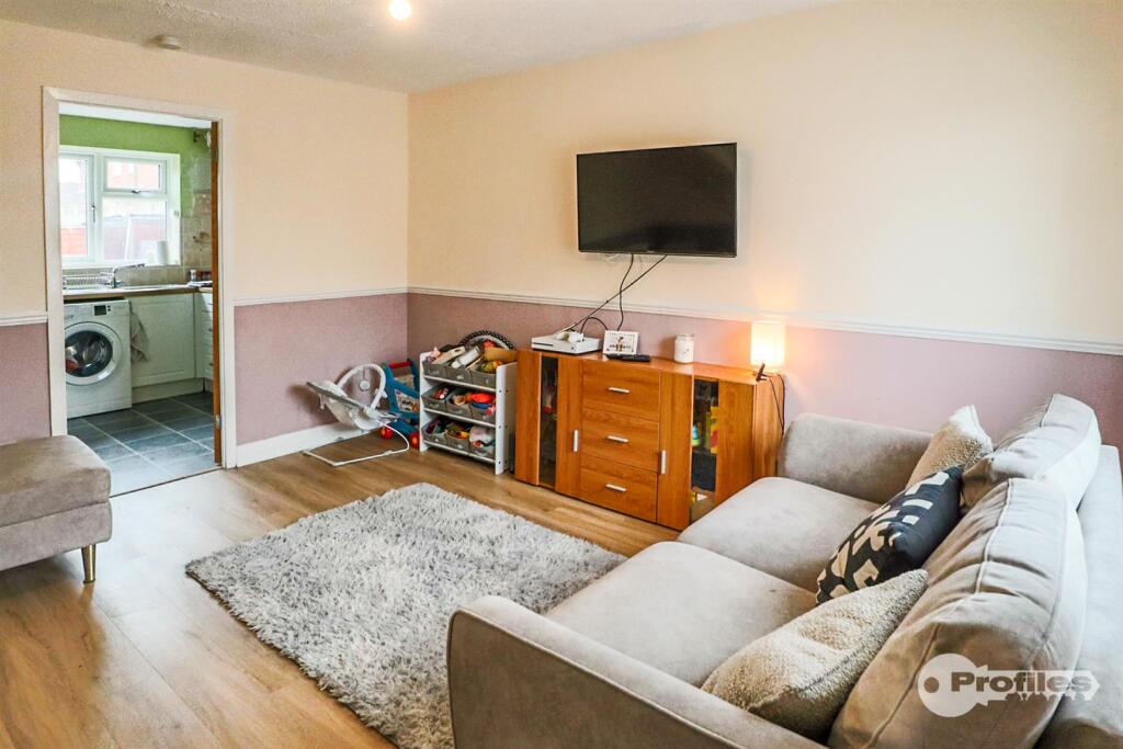 House in Hinckley and Bosworth, Leicestershire - View 5