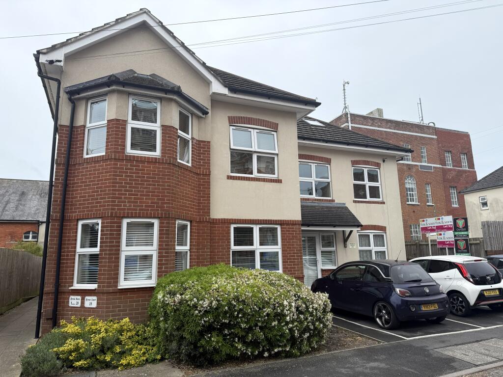 Main image of property: Byron Court, Shelley Road, Bournemouth, Bournemouth Christchurch Poole