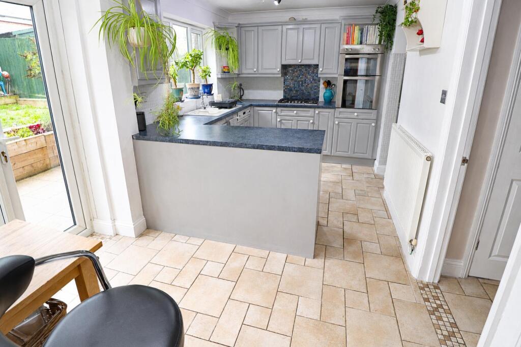 House in Northampton - View 5