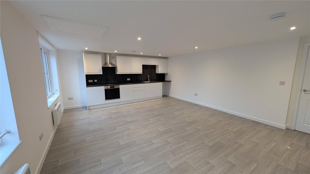 Main image of property: Station Road, New Milton, Hampshire, BH25