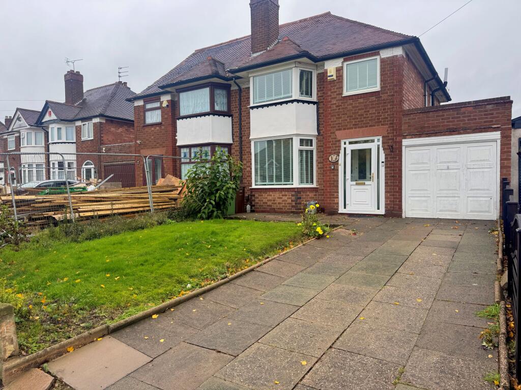Main image of property: Lyndon Road, B92