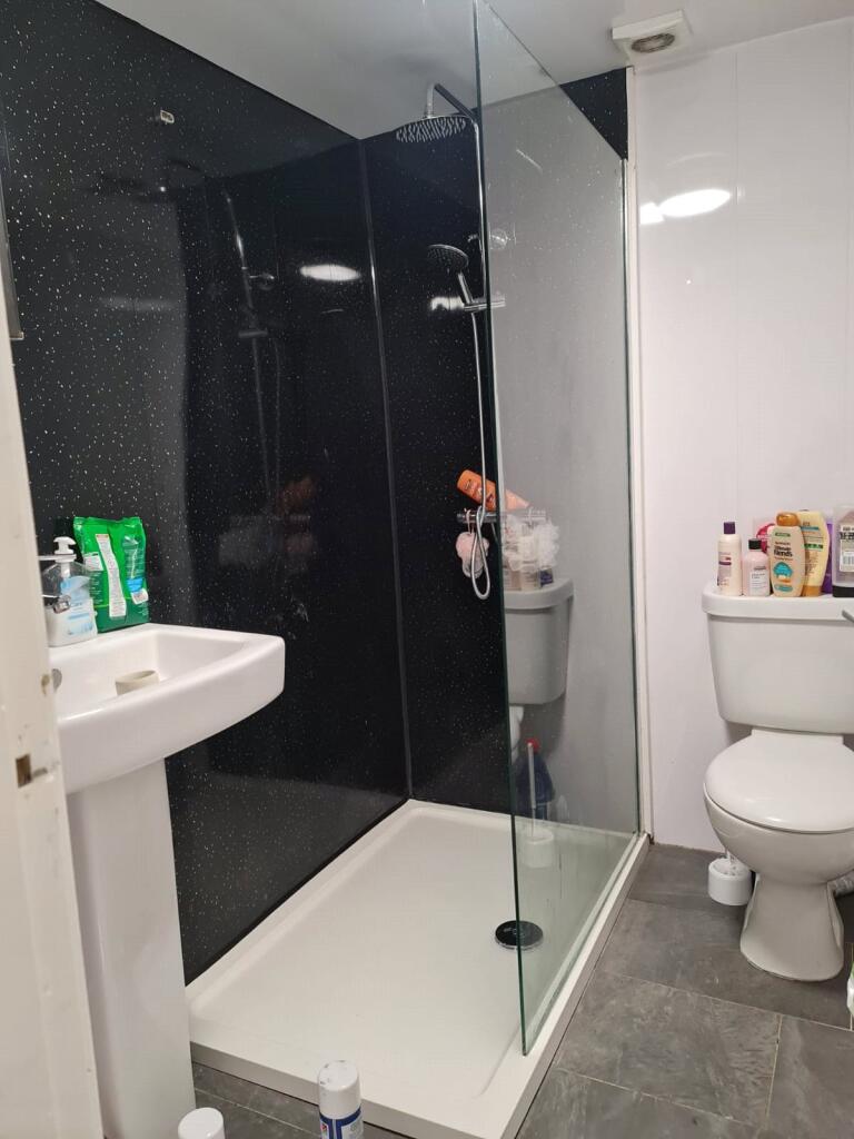 Apartment in Liverpool - View 4