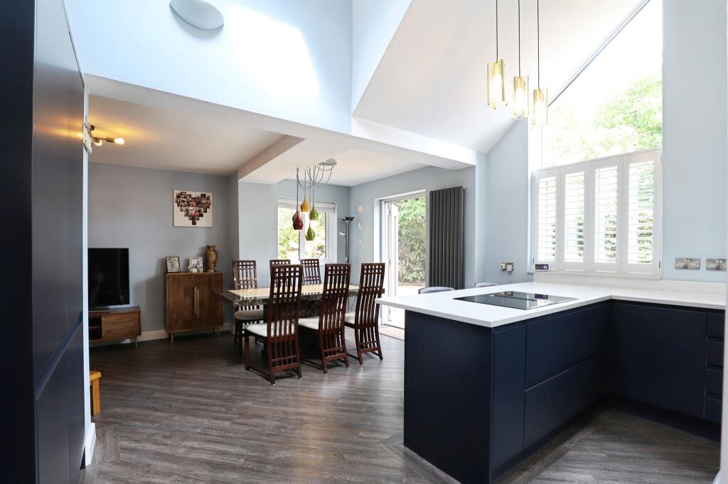 House in Huntingdon, Upwood - View 5