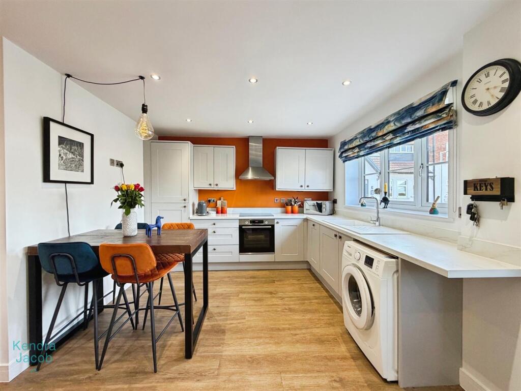 House in Bassetlaw, Torworth - View 2