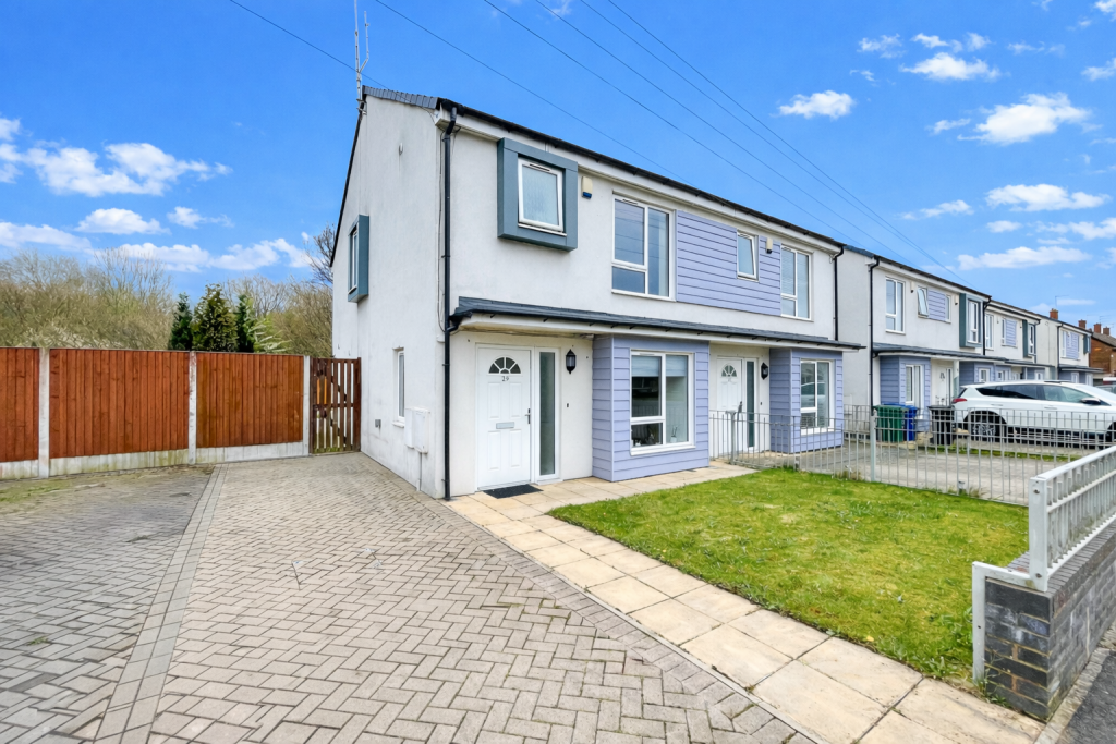 Main image of property: Essex Road, Brinnington