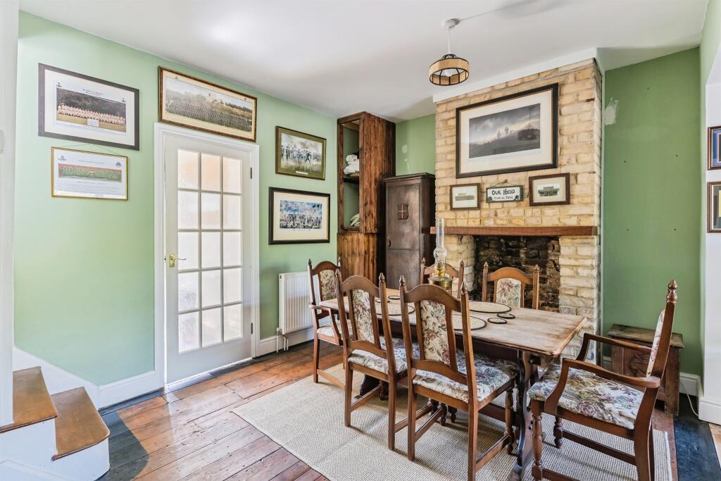 House in Torquay - More