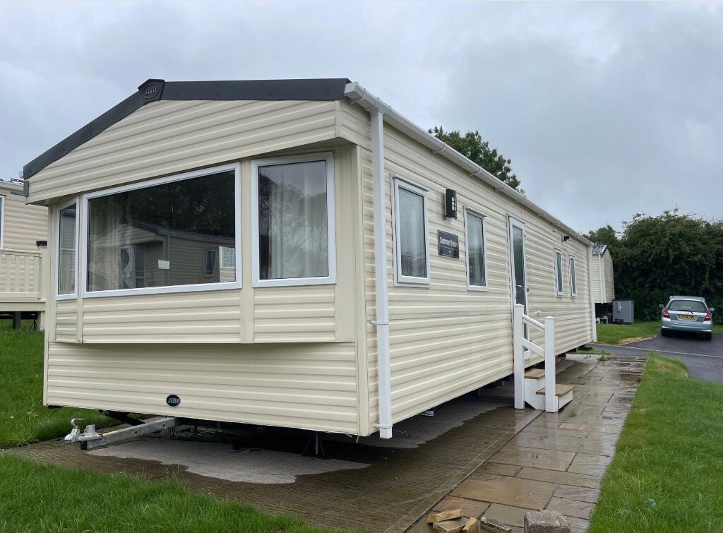 2-bed caravan on Riverside Park, Lancaster Road, Lancaster, Lancashire, LA3, £26,000