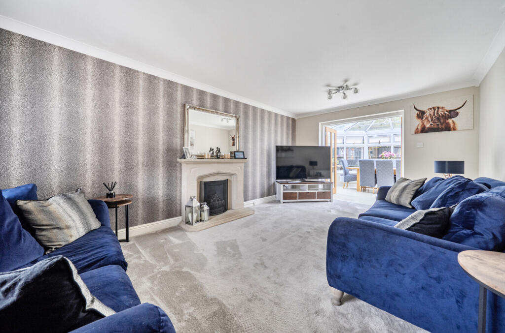 House in Berkshire, Warfield - View 4